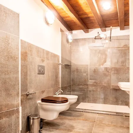 D H Lawrence 4* Cagliari