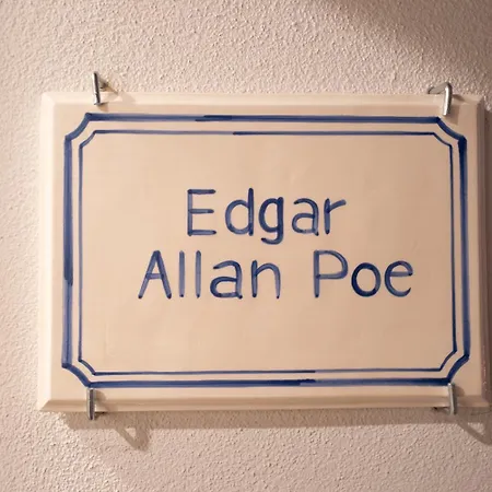 D H Lawrence Cagliari