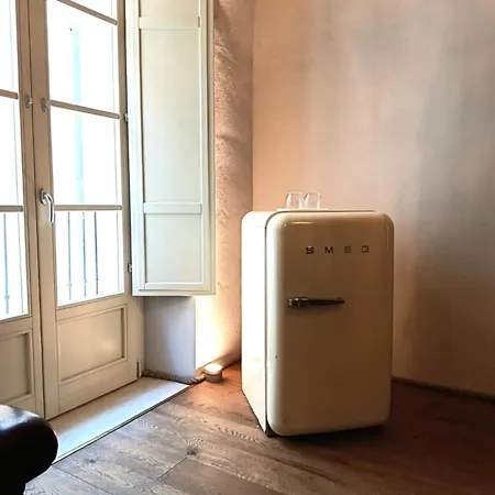 מלון D H Lawrence קליארי