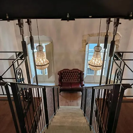 D H Lawrence Hotel 4*